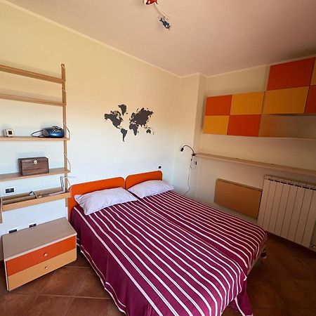 Casa Montessori Авеццано Экстерьер фото